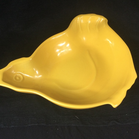 Cerutil Portugal Stoneware Yellow Chicken Dish - Picture 4 of 7